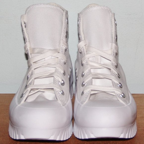 Converse Chuck Taylor All Star Hi Lugged 2.0 Shoes Womens 10 Mens 8 - Picture 4 of 6